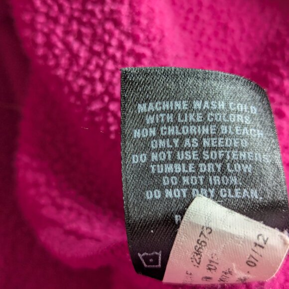 Under Armour Vibrant Pink Hoodie with Blue Accent Size Medium - Picture 1 of 15